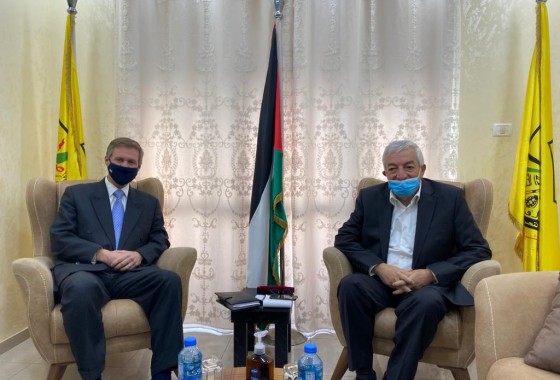 العالول يبحث مع القنصل البريطاني مستجدات الأوضاع على الساحة الفلسطينية