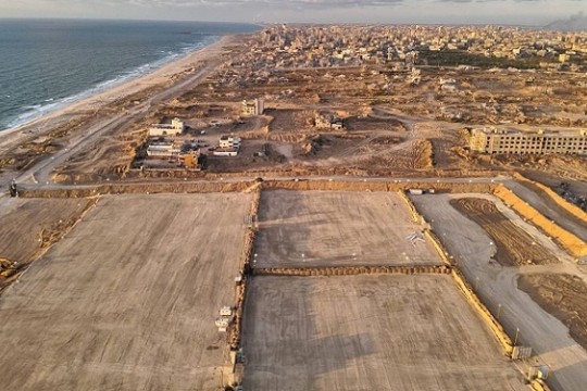واشنطن تربط الميناء العائم بشاطئ غزة: مسؤول أميركي يشكف آلية نقل المساعدات