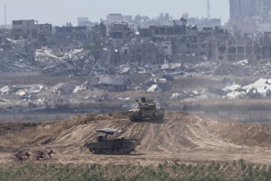 جيش الاحتلال يعلن تخليص جثث 3 أسرى إسرائيليين من قطاع غزة
