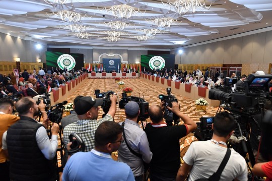بمشاركة فلسطين: انطلاق اجتماع وزراء الخارجية العرب التحضيري لقمة الجزائر