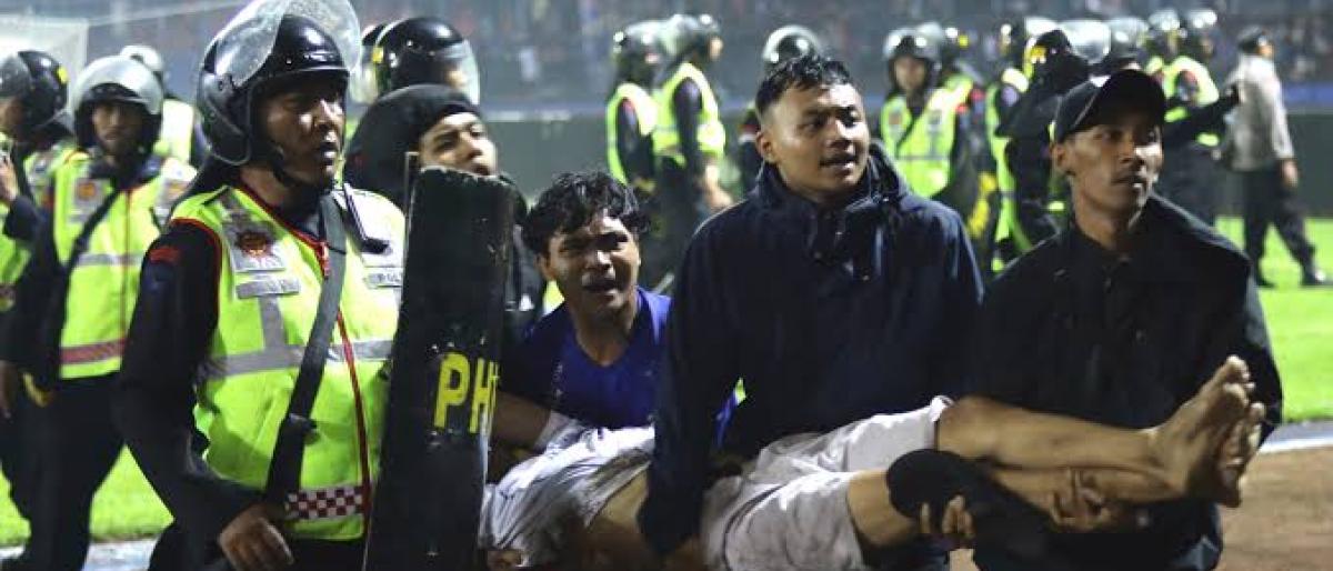  اندونيسيا: مقتل 174 شخصا في "أعمال شغب" خلال مباراة كرة قدم