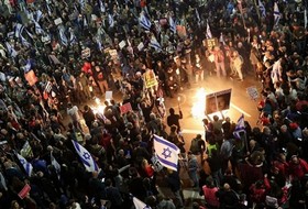 مظاهرات ضد حكومة نتنياهو وأخرى مطالبة بصفقة تبادل أسرى