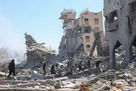 "هيومن رايتس": استهداف الاحتلال عمارة "المهندسين" وقتل 106 مدنيين "جريمة حرب"