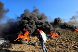 إصابتان بالرصاص وأخرى بالاختناق في قمع الاحتلال مسيرات سلمية شرق غزة
