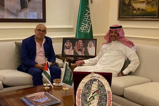 أبو سيف يبحث مع سفير السعودية لدى الأردن تعزيز التعاون الثقافي