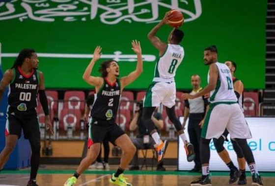 فلسطين تودع الملحق الاسيوي لكرة السلة  بخسارتها الثانية أمام السعودية