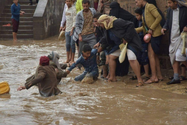عشرات الضحايا جراء السيول في اليمن