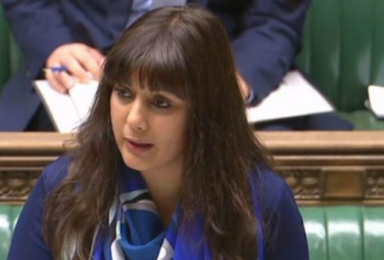 وزيرة بريطانية سابقة: تمت إقالتي من منصبي بسبب عقيدتي الإسلامية