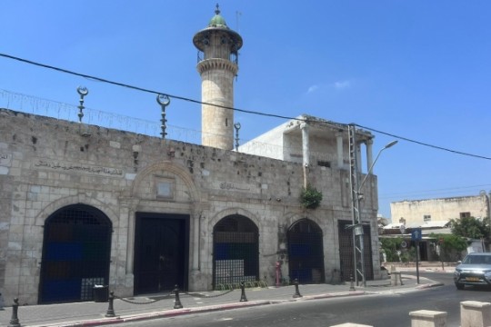 مسجد دهمش باللد في مرمى التهويد والطمس