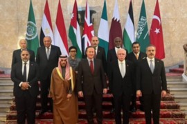 اللجنة الوزارية المكلفة من القمة العربية الإسلامية المشتركة تجتمع بالرئيس الفرنسي ووزير الخارجية البريطاني
