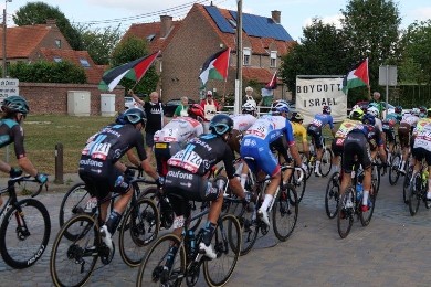 بلجيكا: وقفات احتجاجية رفضا لمشاركة فريق إسرائيلي بسباق دراجات