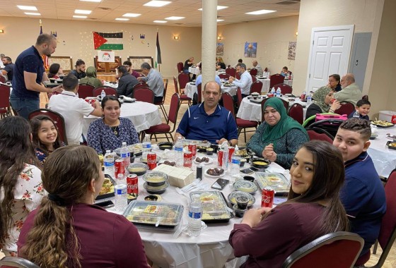 إفطار رمضاني للجالية الفلسطينية في ولاية أريزونا الأمريكية