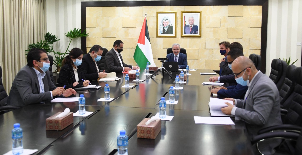 اشتية: تعهد قطري بتوفير 60 مليون دولار وأوروبي بـ 20 مليون يورو لإنشاء خطوط ناقلة للغاز من اسرائيل الى غزة
