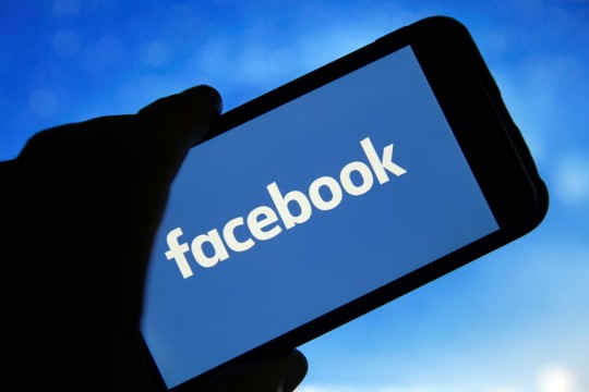 عطل جديد يصيب "فيسبوك" و"إنستغرام" في عدد من الدول