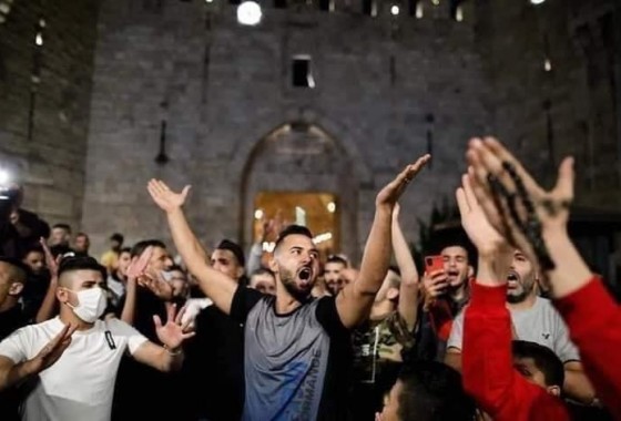 القدس في شهر نيسان : شهيد و270 معتقلا دفاعا عن باب العامود والشيخ جراح
