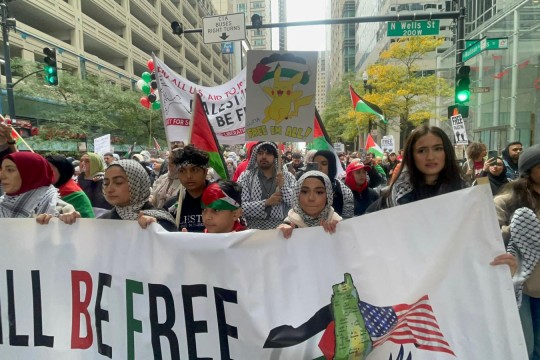 مسيرة حاشدة في شيكاغو دعما لفلسطين