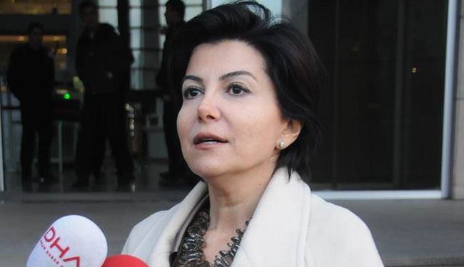 توقيف صحافية تركية بتهمة "إهانة الرئيس"  