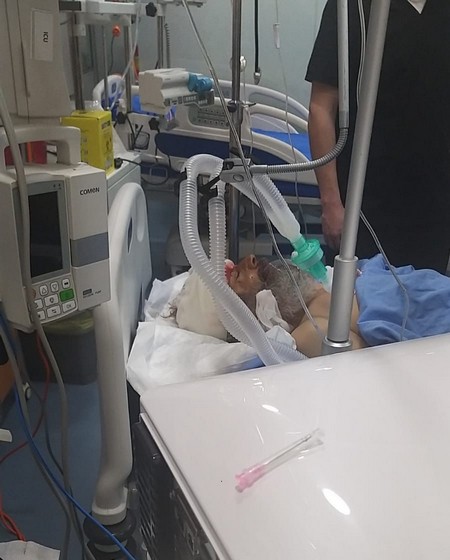 (محدث) إصابة الشيخ سليمان الهذالين بجروح خطيرة جرّاء دهسه من مركبة لشرطة الاحتلال