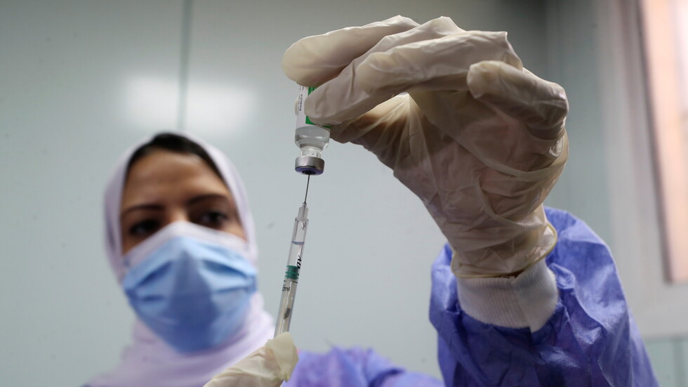 "الخارجية": 26 إصابة جديدة بفيروس "كورونا" بين جالياتنا حول العالم