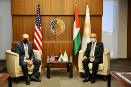 محافظ سلطة النقد يلتقي نائب مساعد وزير الخارجية الأمريكي للشؤون الفلسطينية الإسرائيلية