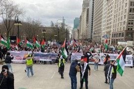 بالصور.. تظاهرة حاشدة في شيكاغو الأميركية  تنديدا بالاعتداءات الاسرائيلية على الشعب الفلسطيني