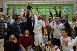 بالصور: تتويج اتحاد شباب دير البلح بفوزه على خدمات البريج ببطولة كأس قطاع غزة لكرة اليد