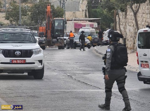 بلدية الاحتلال في القدس تهدم أساسات جدار استنادي ومغسلة في سلوان