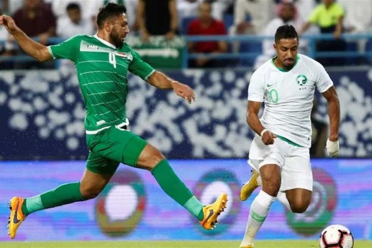 "السعودية تهزم العراق وتحجز مقعدها في نصف نهائي خليجي 26"