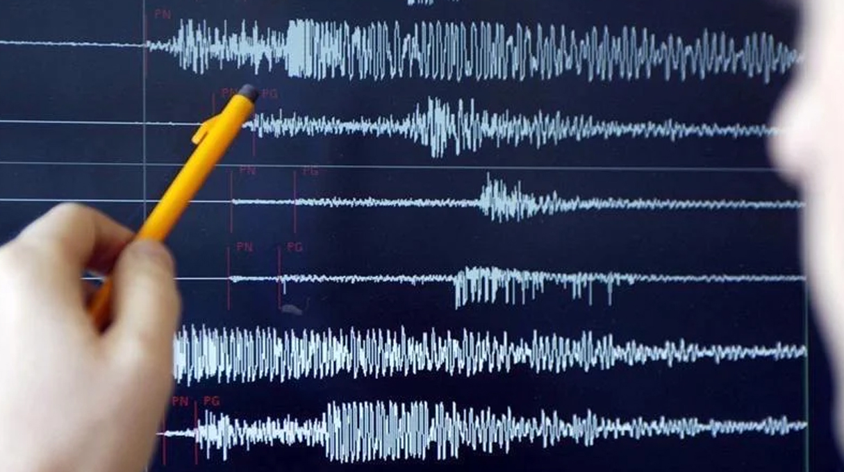 التبت تهتز مجدداً واليابان تتأهب لتسونامي بعد زلزال عنيف