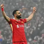 محمد صلاح يكرر إنجاز ميسي ويقترب من تحطيم رقمه التاريخي!