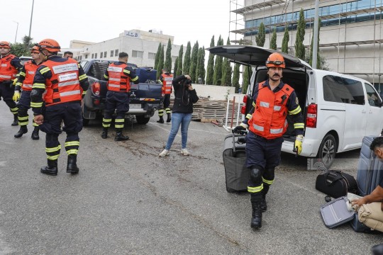 فريق دولة فلسطين للتدخل والاستجابة العاجلة يبدأ بمهمته الإغاثية في ليبيا