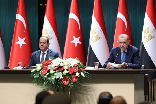 أردوغان والسيسي في مؤتمر صحفي مشترك: تركيا ومصر تتبنيان موقفا مشتركا تجاه القضية الفلسطينية