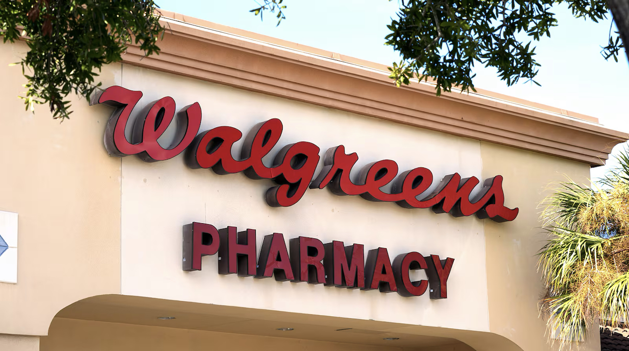 شركة Walgreens تنوي إغلاق 1200 متجر ضمن استراتيجية تحول جريئة