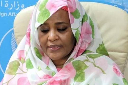 "الخارجية" السودانية تحتج على لقاء وزير "عدلها" بوزير التعاون الإقليمي الإسرائيلي